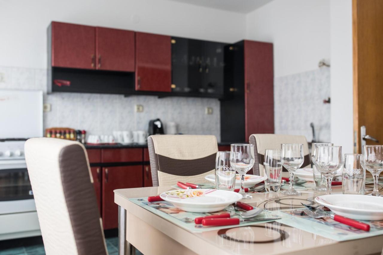C Central Apartament โดรเบตา-ตูร์นู เซเวริน ภายนอก รูปภาพ